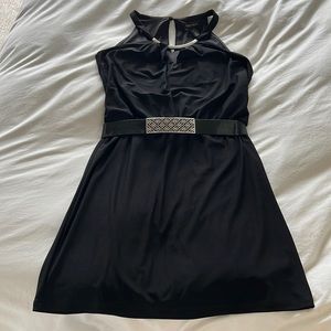 White House Black Market - Dress - Size XS - worn once - Belt Included size xs